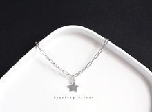 Load image into Gallery viewer, 925 Sterling Silver Shinning Bracelet For Women With Little Star Shape Icon